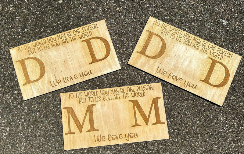 Load image into Gallery viewer, Mom &amp; Dad 6x11 Handprint wood signs
