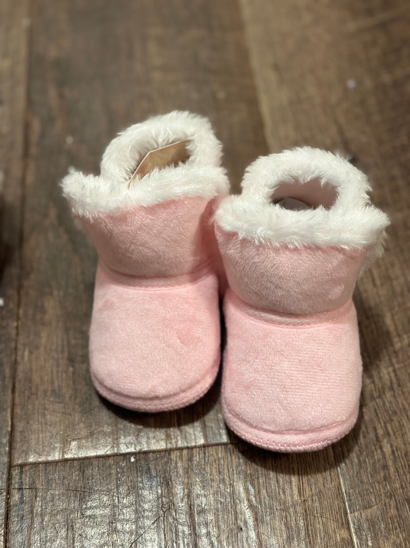 Load image into Gallery viewer, Faux Fleece &amp; Fur Infant Shoes
