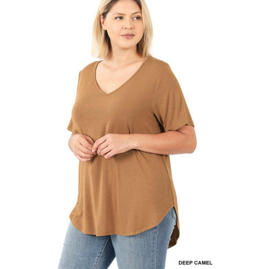 SHORT SLEEVE V-NECK HI-LOW HEM TOP